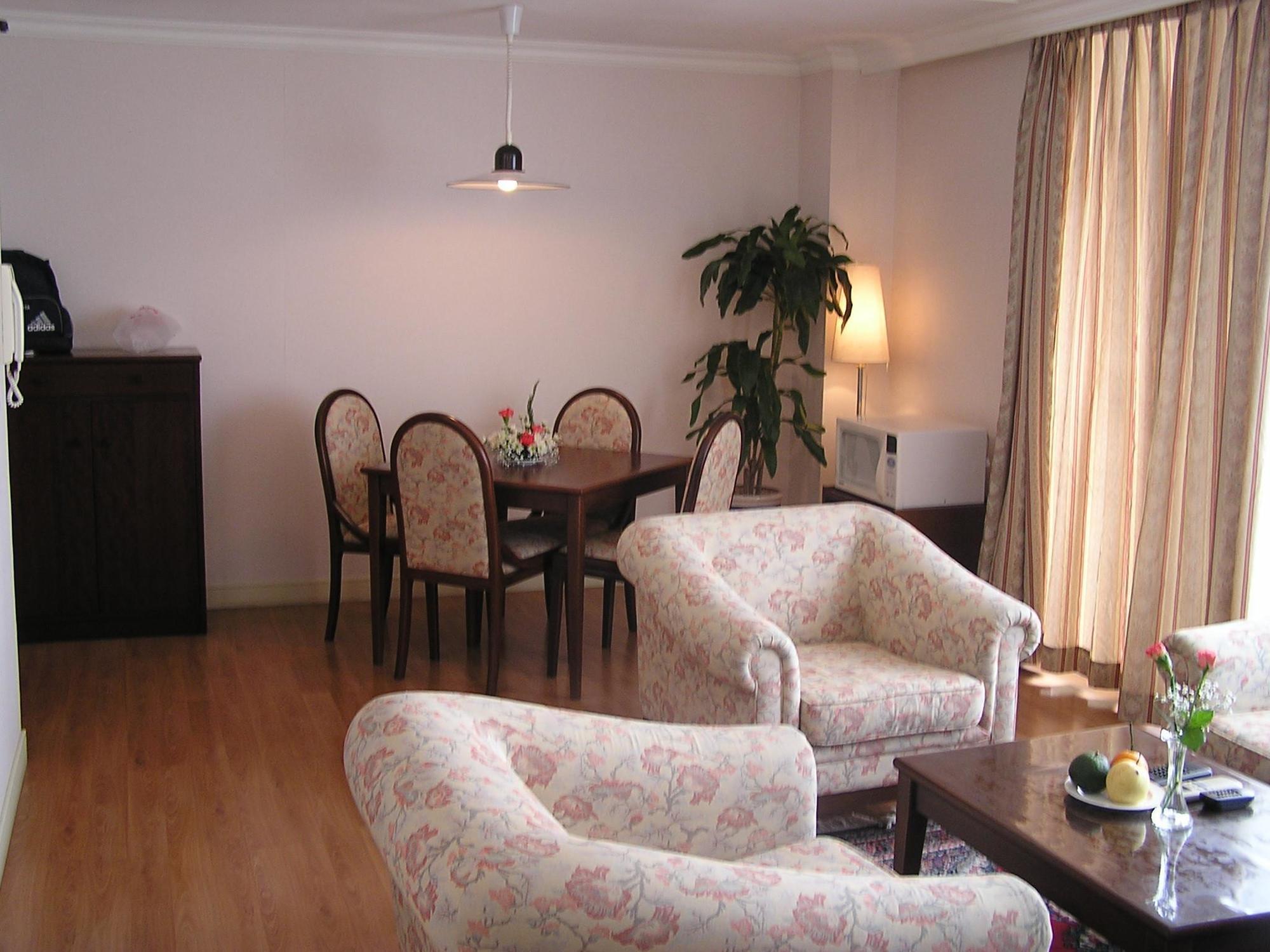 Saigon Court Serviced Apartment Thành Pho Ho Chí Minh Esterno foto
