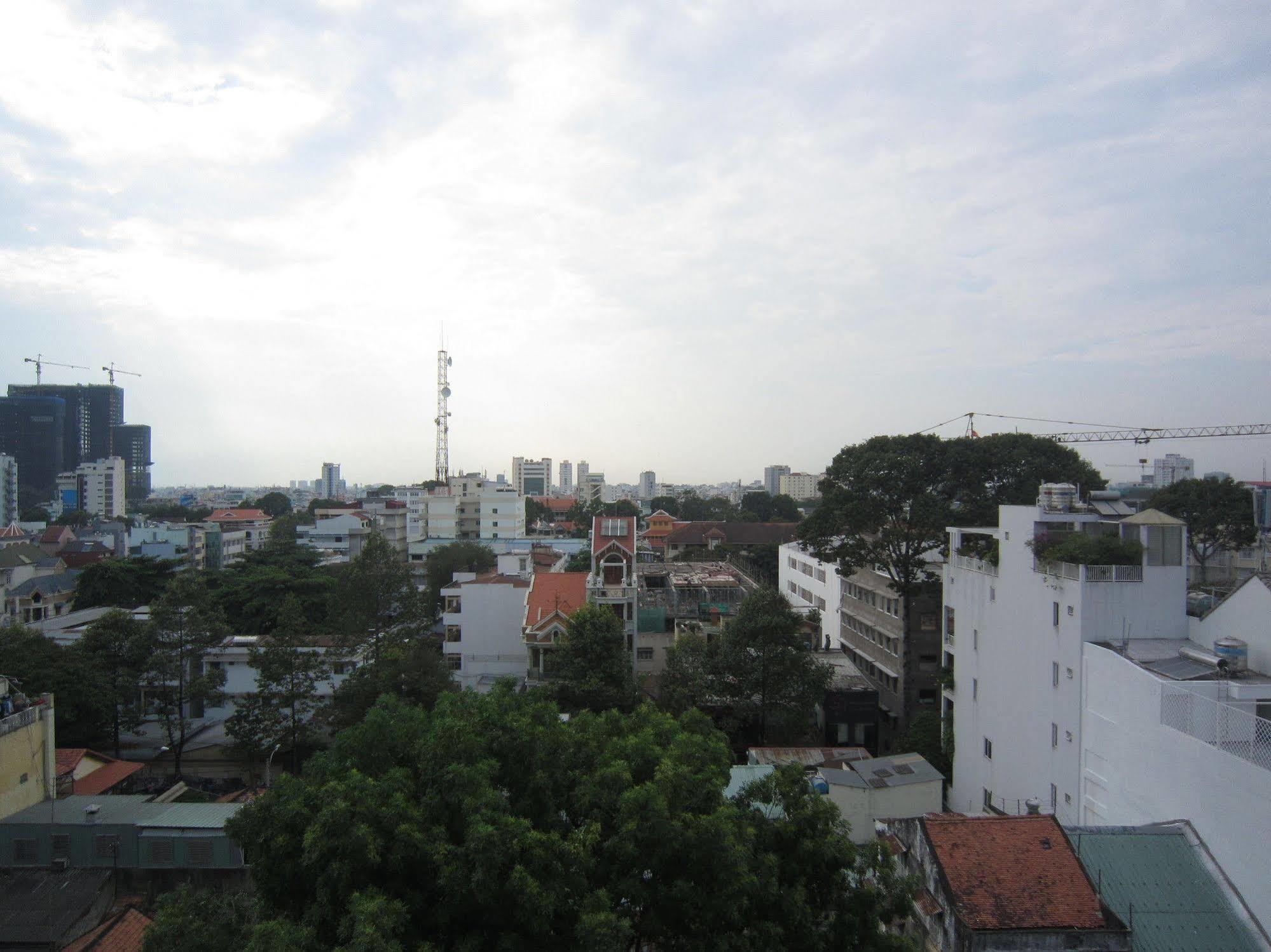 Saigon Court Serviced Apartment Thành Pho Ho Chí Minh Esterno foto