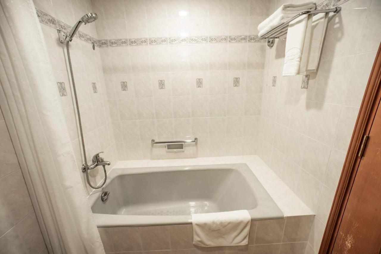 Saigon Court Serviced Apartment Thành Pho Ho Chí Minh Esterno foto